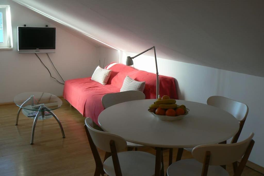 Smiley Apartment With A Million Dollar View Korčula Екстериор снимка